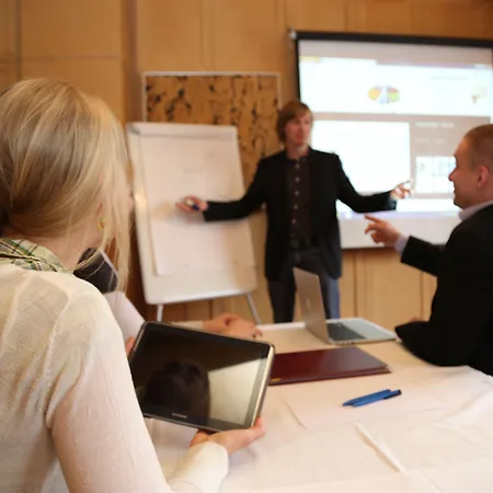 Iisalmen Seurahuone Szálloda