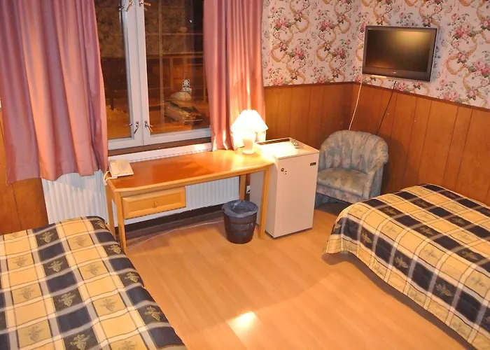 فندق Iisalmen Seurahuone