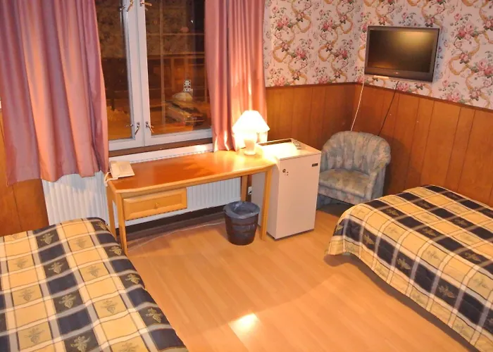 فندق Iisalmen Seurahuone إيسلمي