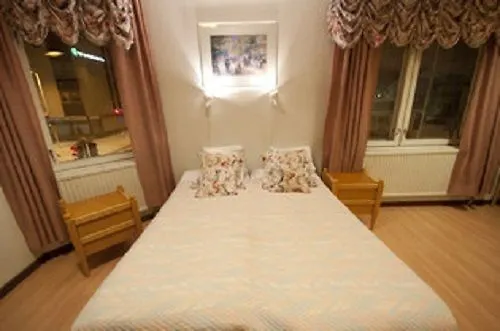 فندق Iisalmen Seurahuone إيسلمي